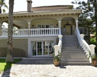 Revente - Villa - Orihuela - Villamartin