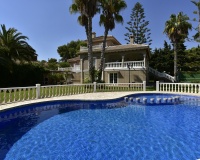 Revente - Villa - Orihuela - Villamartin