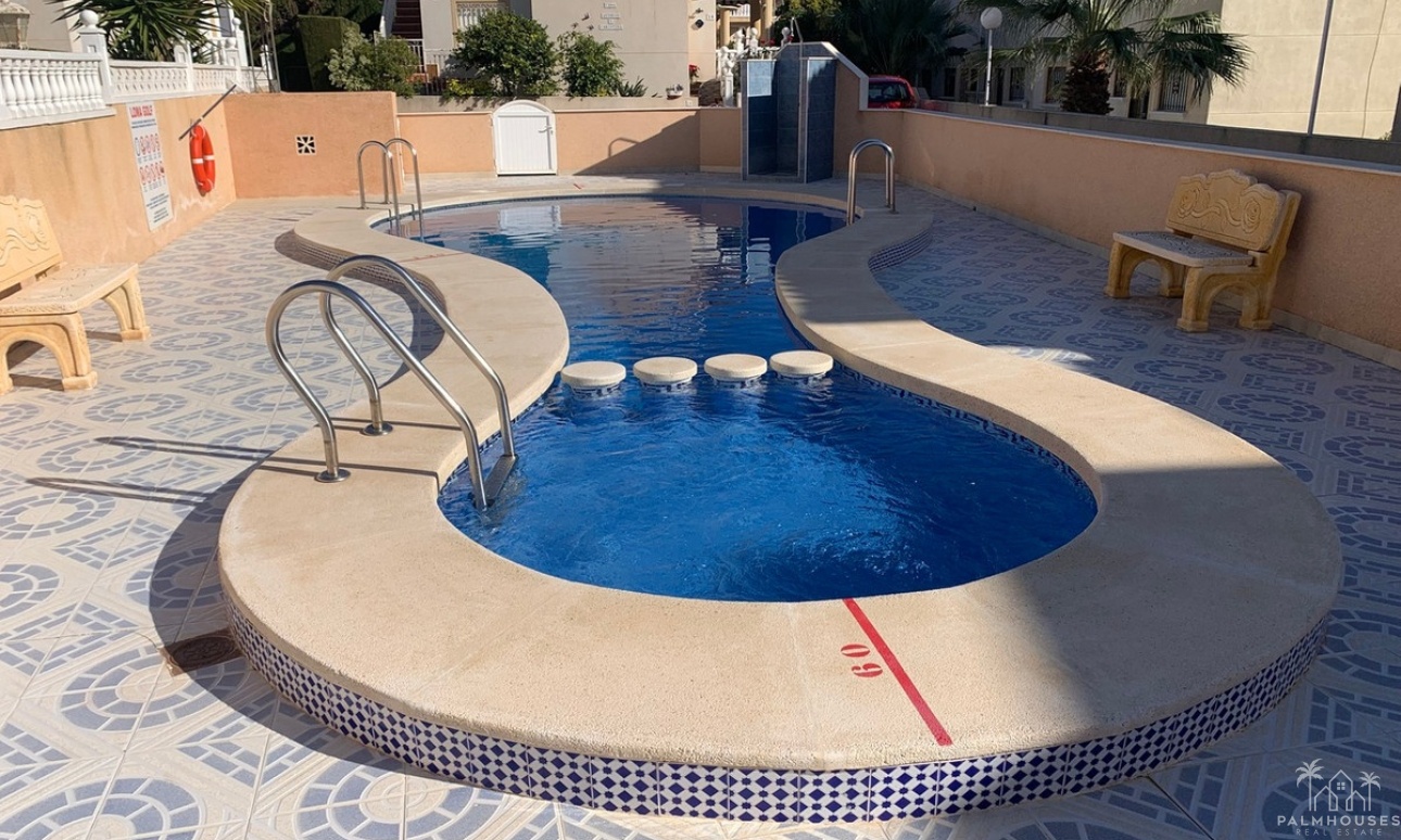 Revente - Villa - Orihuela - Villamartin