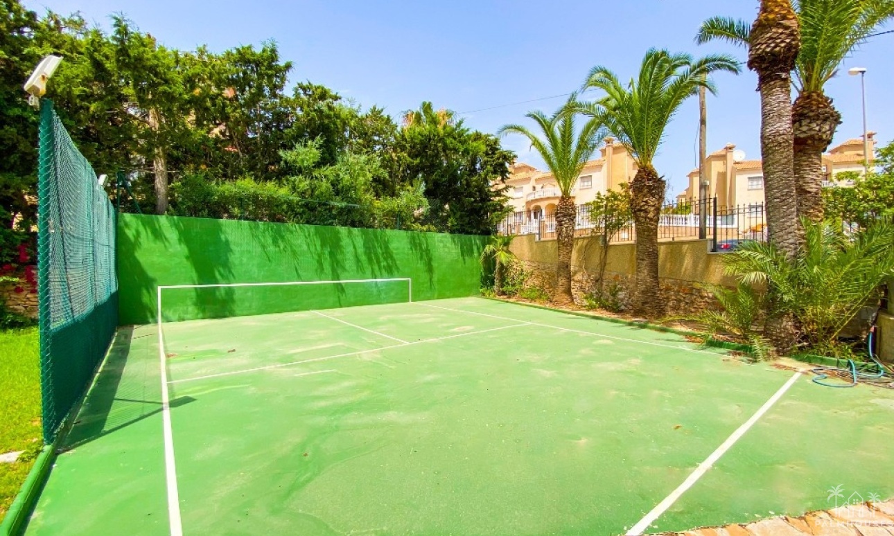 Revente - Villa - Orihuela - Villamartin