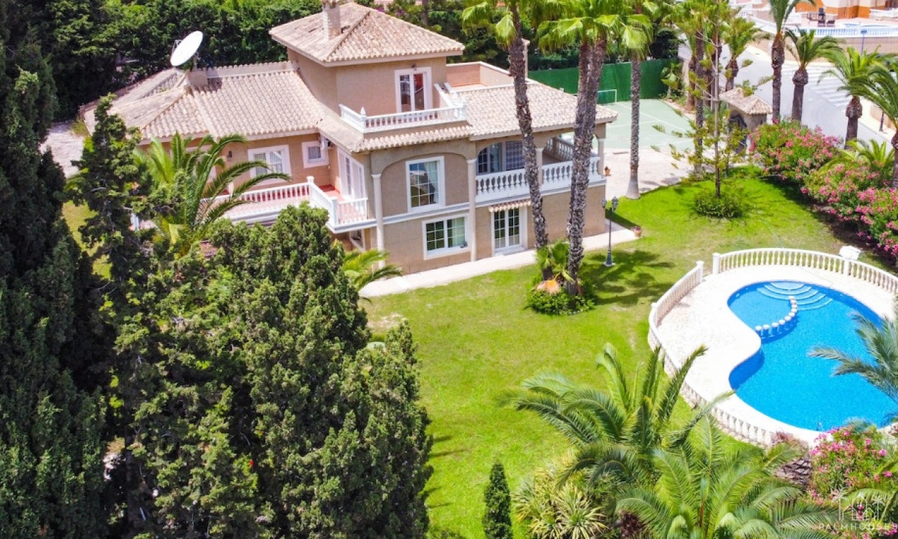 Revente - Villa - Orihuela - Villamartin