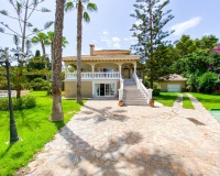 Revente - Villa - Orihuela - Villamartin