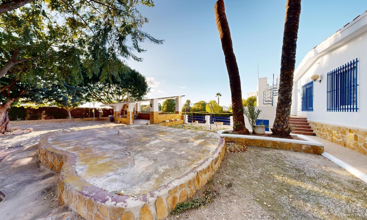 Revente - Villa - Orihuela