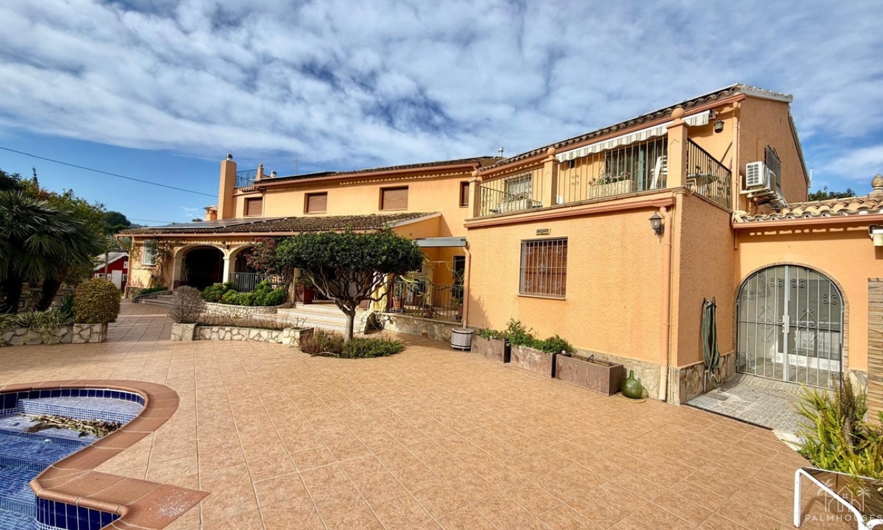 Revente - Villa - Pedreguer - Pedreguer Centro