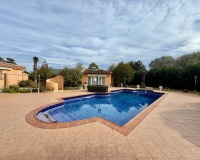 Revente - Villa - Pedreguer - Pedreguer Centro