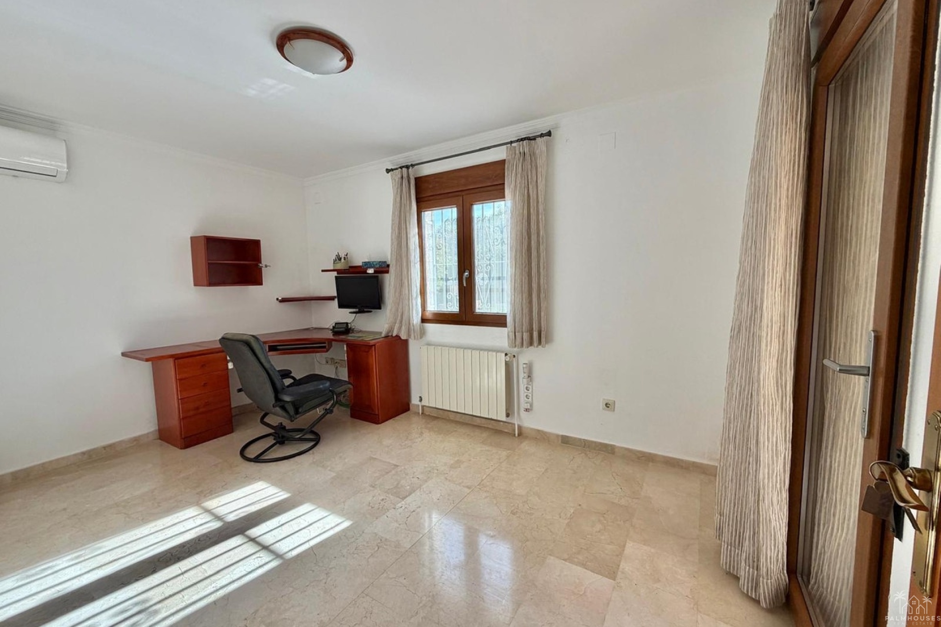 Revente - Villa - Pedreguer - Pedreguer Centro