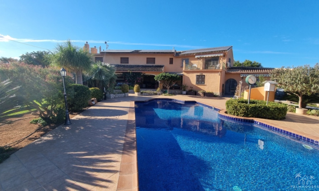 Revente - Villa - Pedreguer - Pedreguer Centro