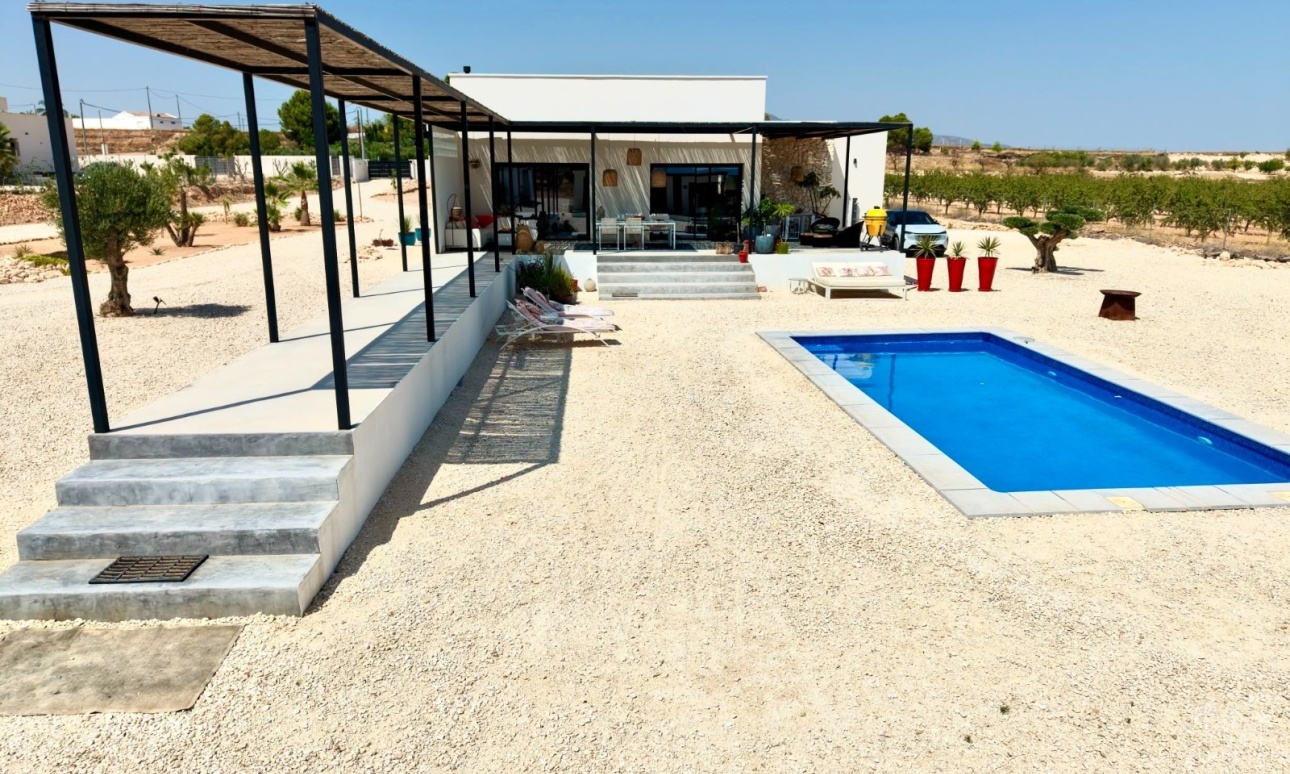 Revente - Villa - Pinoso - Inland
