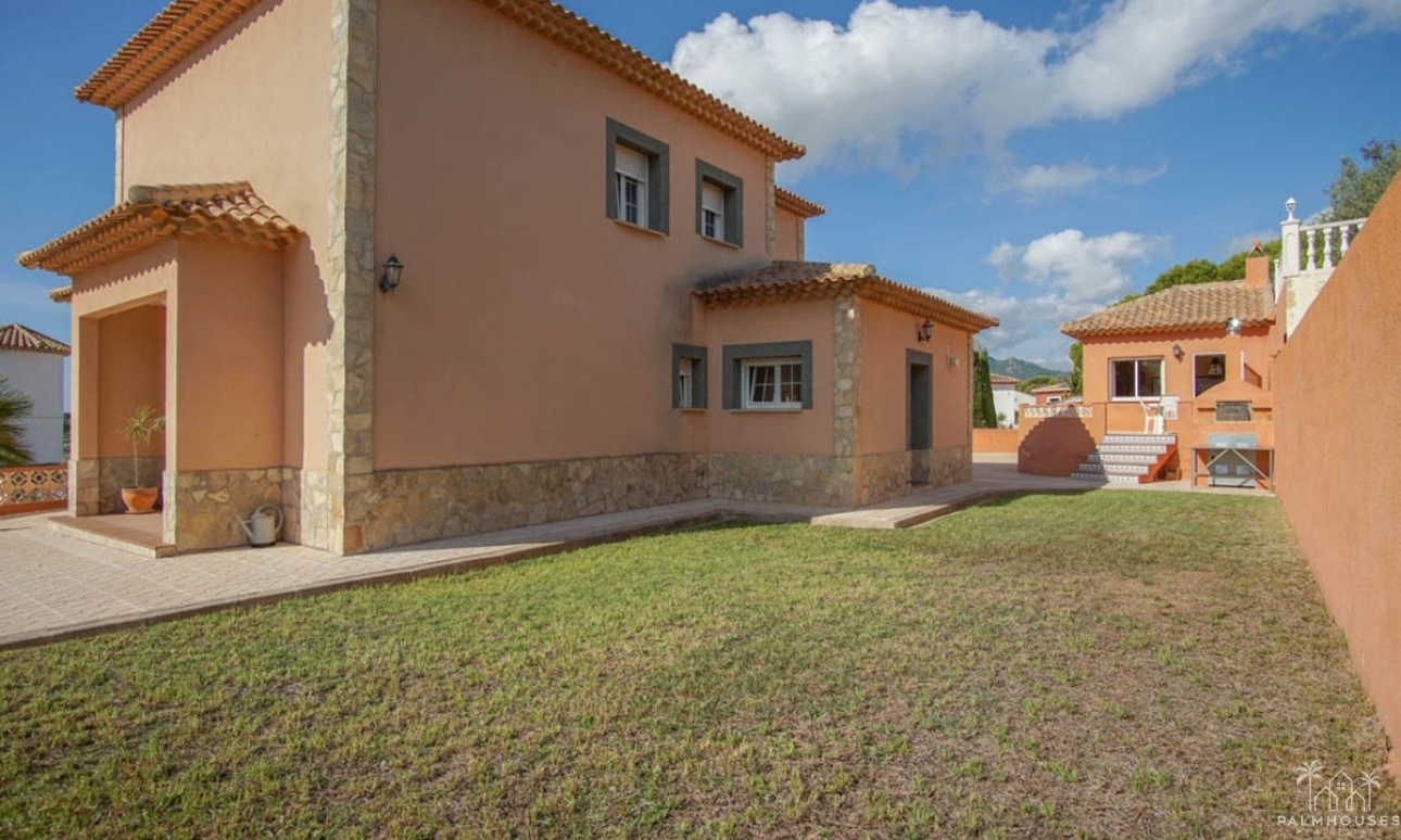 Revente - Villa - Pinoso - Los Pinos