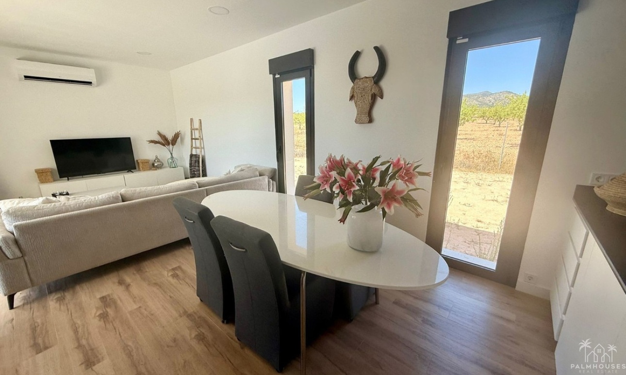 Revente - Villa - Pinoso - Pinoso Centro