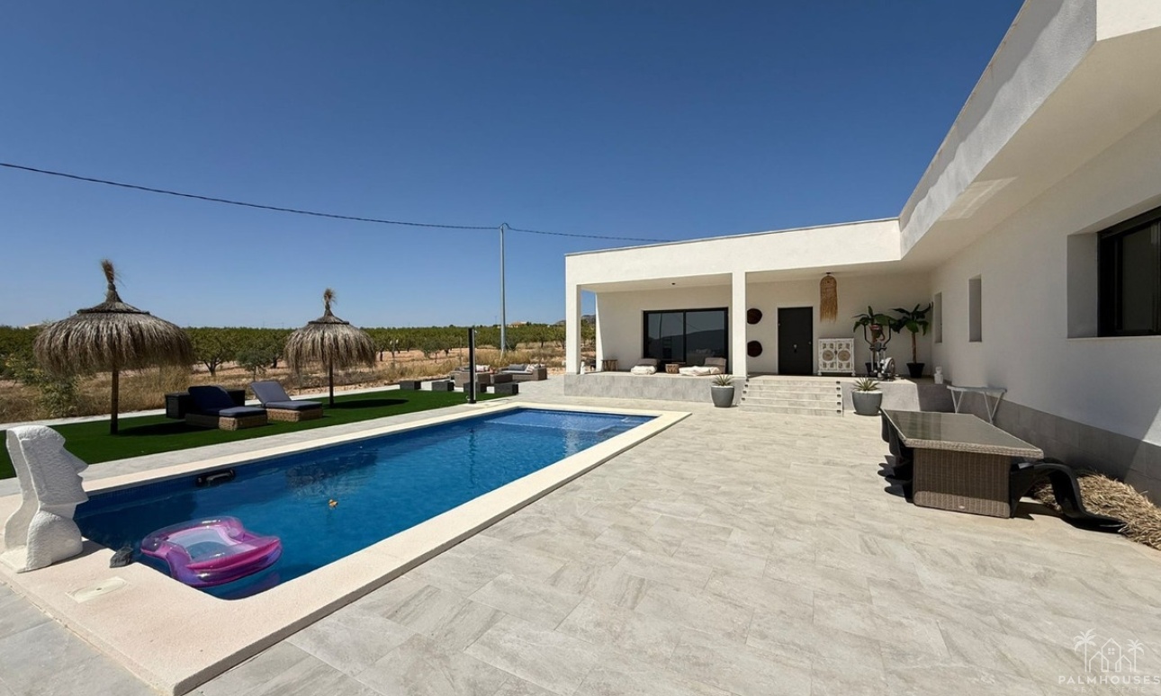 Revente - Villa - Pinoso - Pinoso Centro