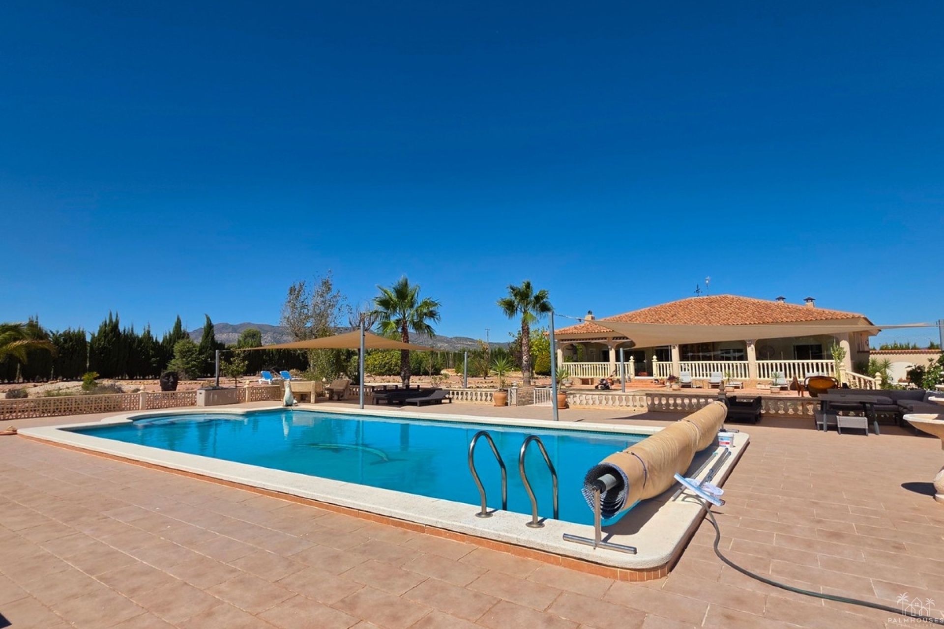 Revente - Villa - Pinoso - Pinoso Centro
