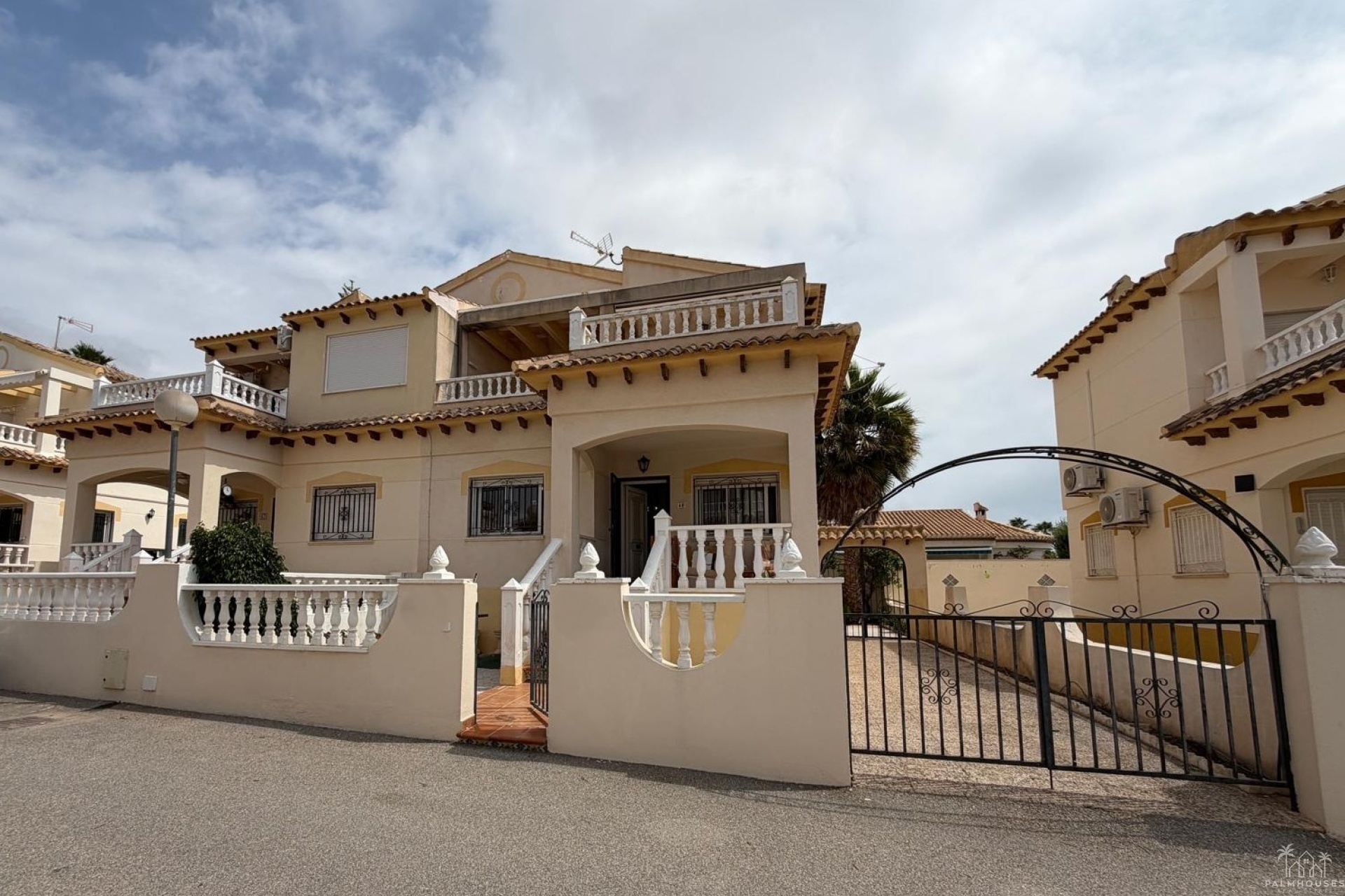 Revente - Villa - Playa Flamenca - Orihuela Costa