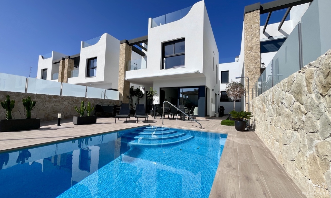 Revente - Villa - Punta Prima - Costa Blanca