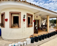 Revente - Villa - Relleu - Relleu Centro