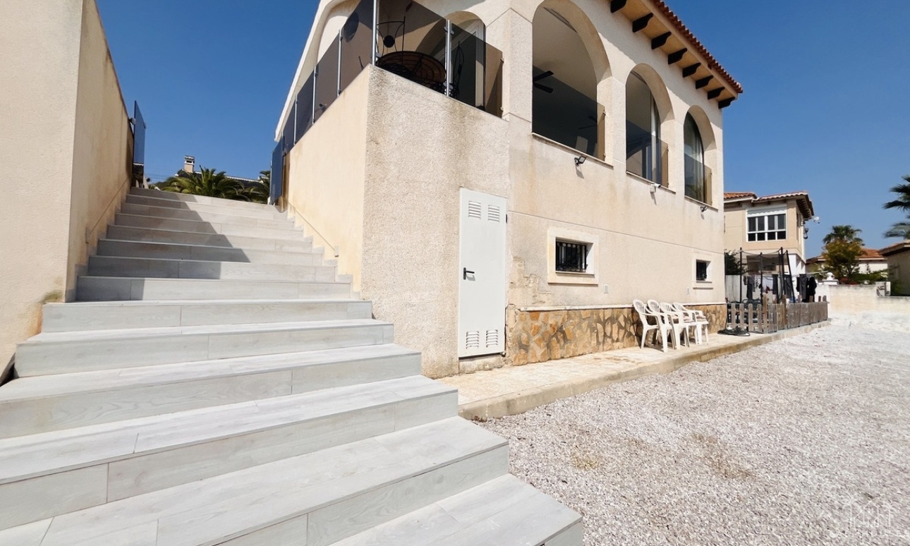 Revente - Villa - San Miguel de Salinas - San Miguel de Salinas Centro