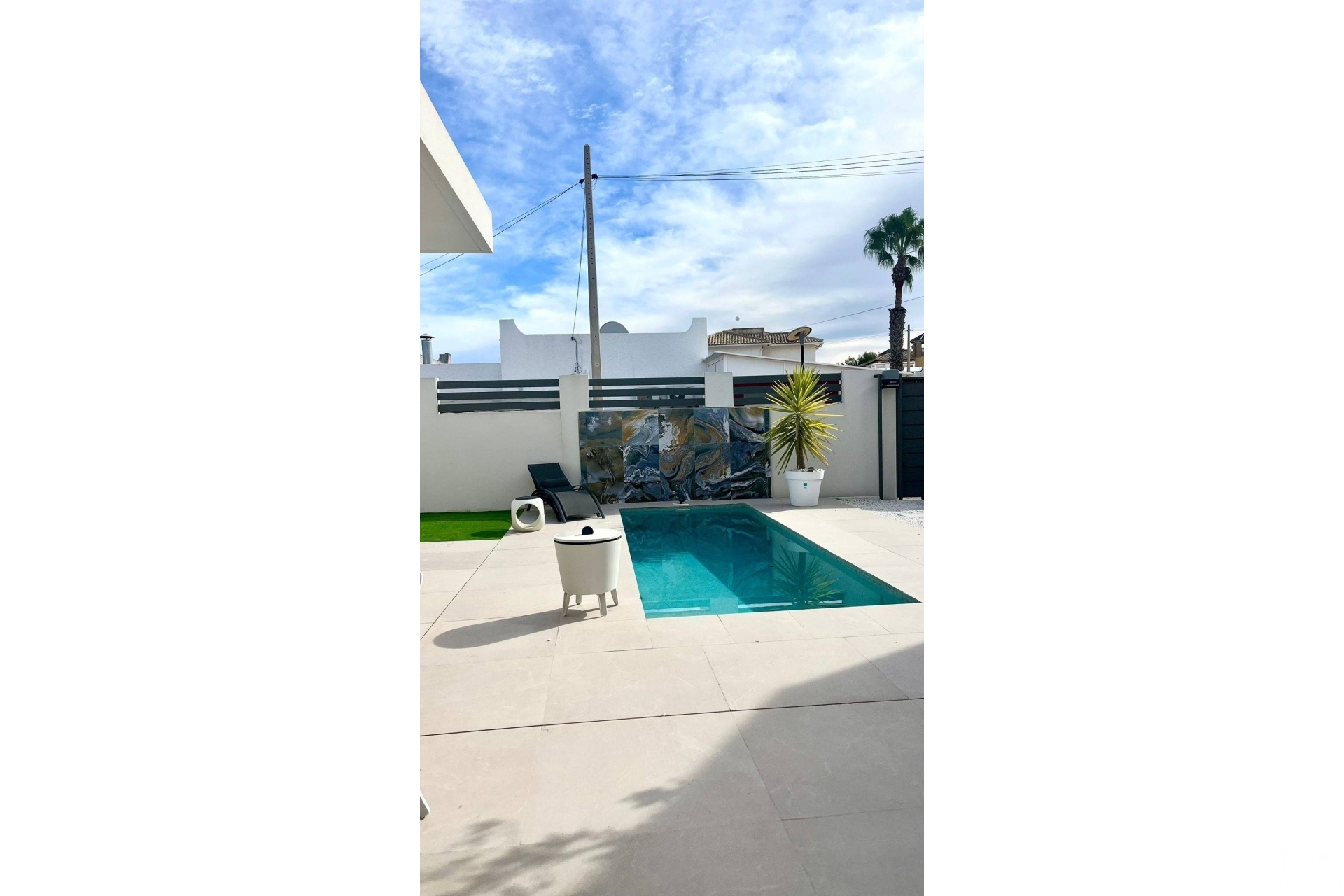 Revente - Villa - San Miguel de Salinas - Urbanizacion Blue Lagoon