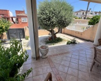 Revente - Villa - Torrevieja - Aguas Nuevas