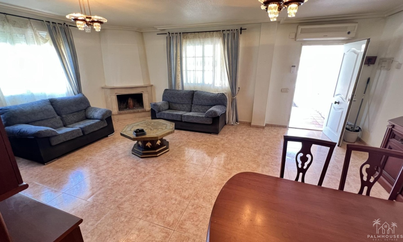 Revente - Villa - Torrevieja - Aguas Nuevas