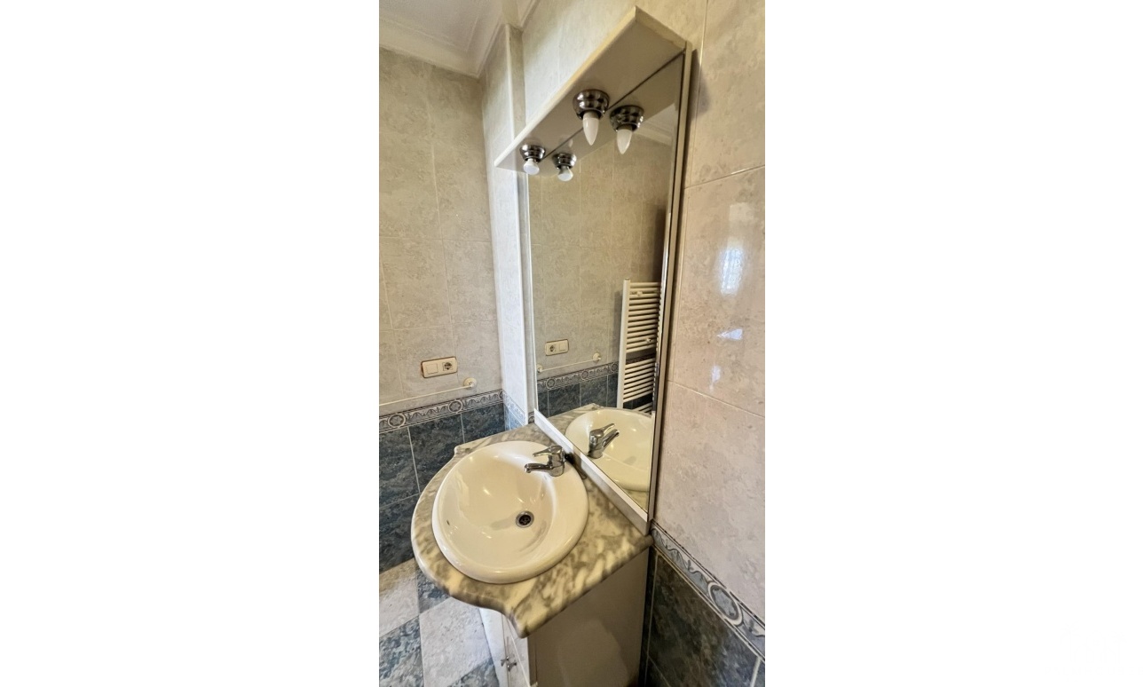 Revente - Villa - Torrevieja - Aguas Nuevas