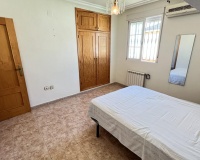 Revente - Villa - Torrevieja - Aguas Nuevas