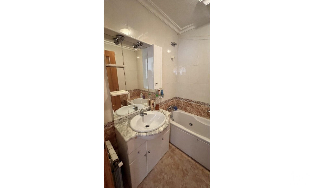 Revente - Villa - Torrevieja - Aguas Nuevas