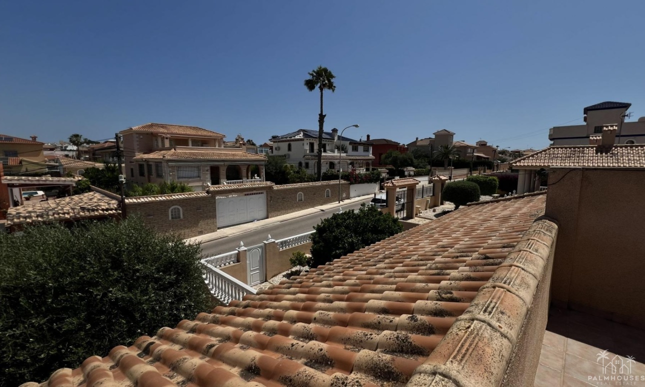 Revente - Villa - Torrevieja - Aguas Nuevas