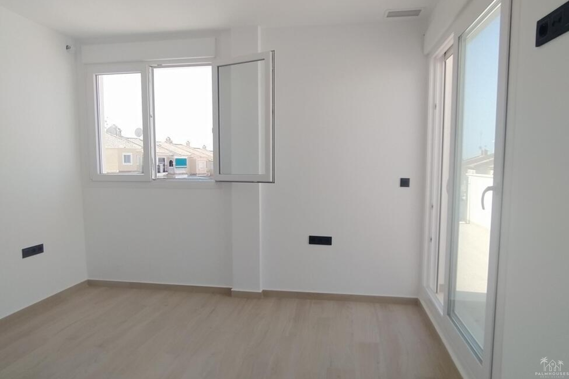 Revente - Villa - Torrevieja - Aguas Nuevas