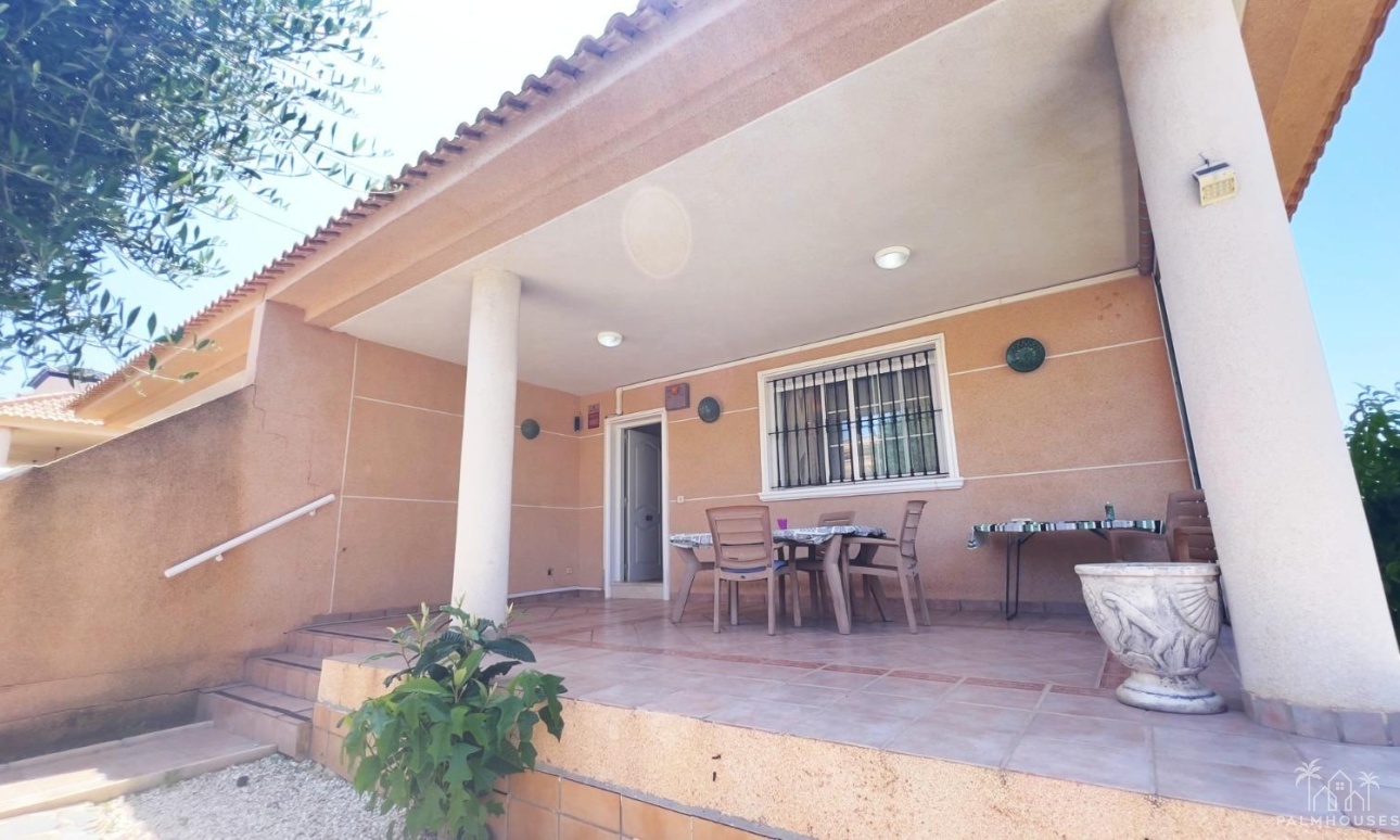 Revente - Villa - Torrevieja - Aguas Nuevas