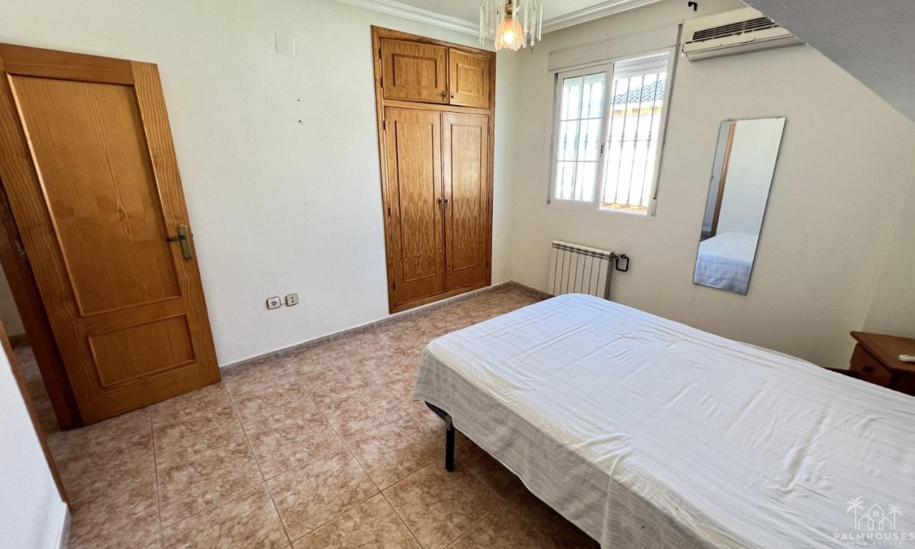 Revente - Villa - Torrevieja - Aguas Nuevas