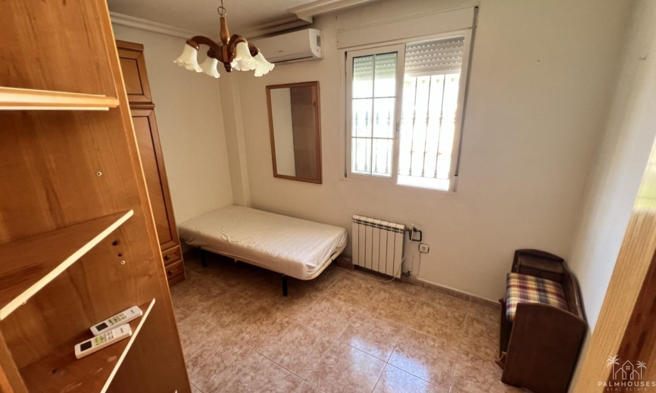 Revente - Villa - Torrevieja - Aguas Nuevas