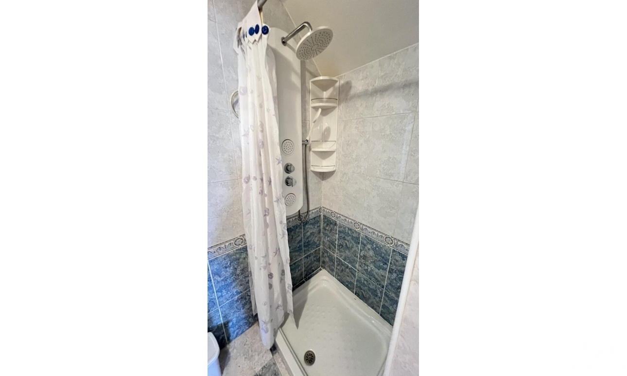 Revente - Villa - Torrevieja - Aguas Nuevas