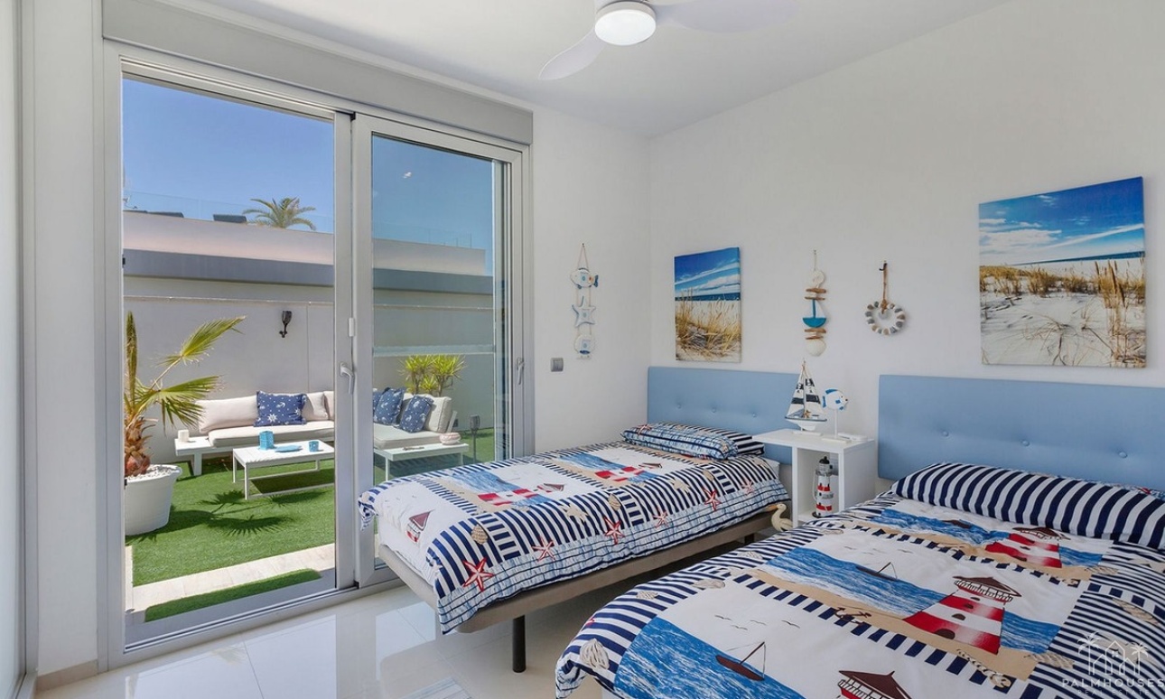 Revente - Villa - Torrevieja - El Chaparral
