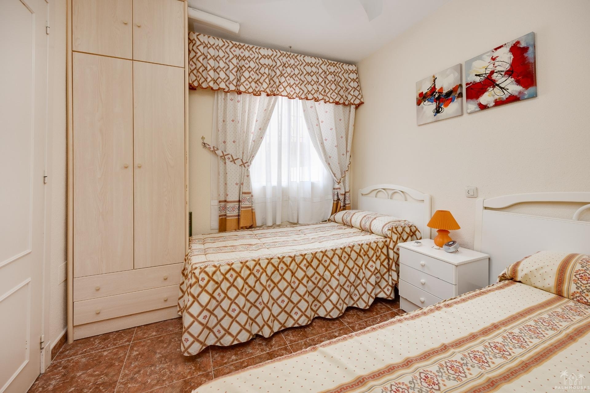 Revente - Villa - Torrevieja - El limonar