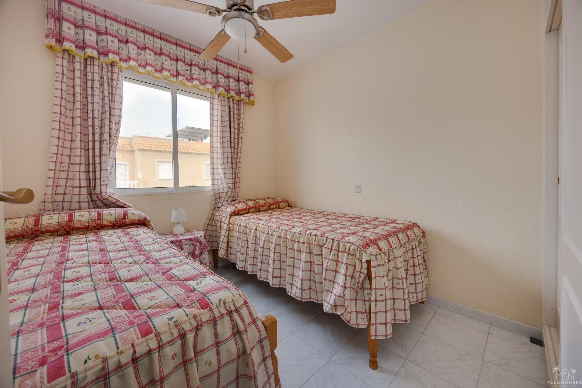 Revente - Villa - Torrevieja - El limonar