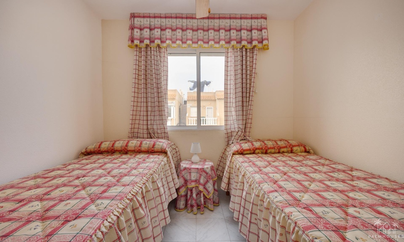 Revente - Villa - Torrevieja - El limonar
