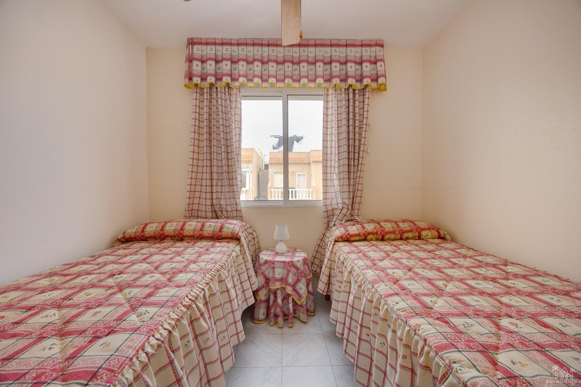 Revente - Villa - Torrevieja - El limonar