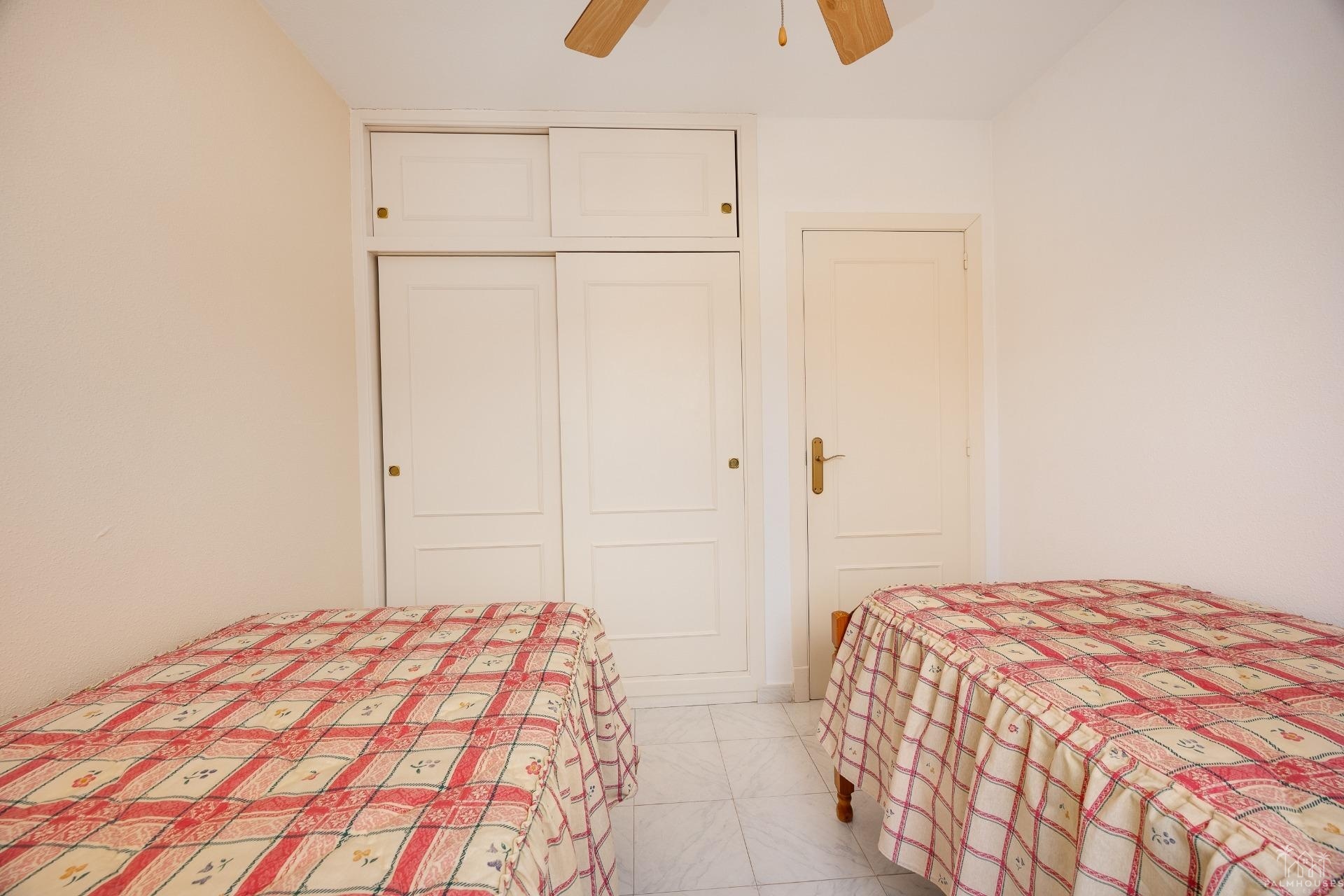 Revente - Villa - Torrevieja - El limonar