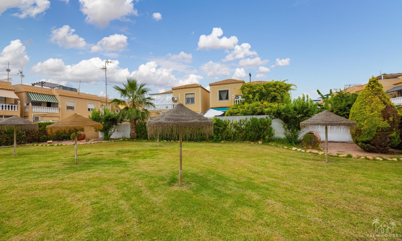 Revente - Villa - Torrevieja - El limonar