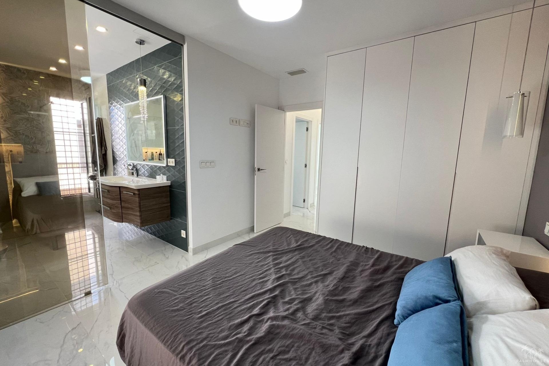 Revente - Villa - Torrevieja - La Mata