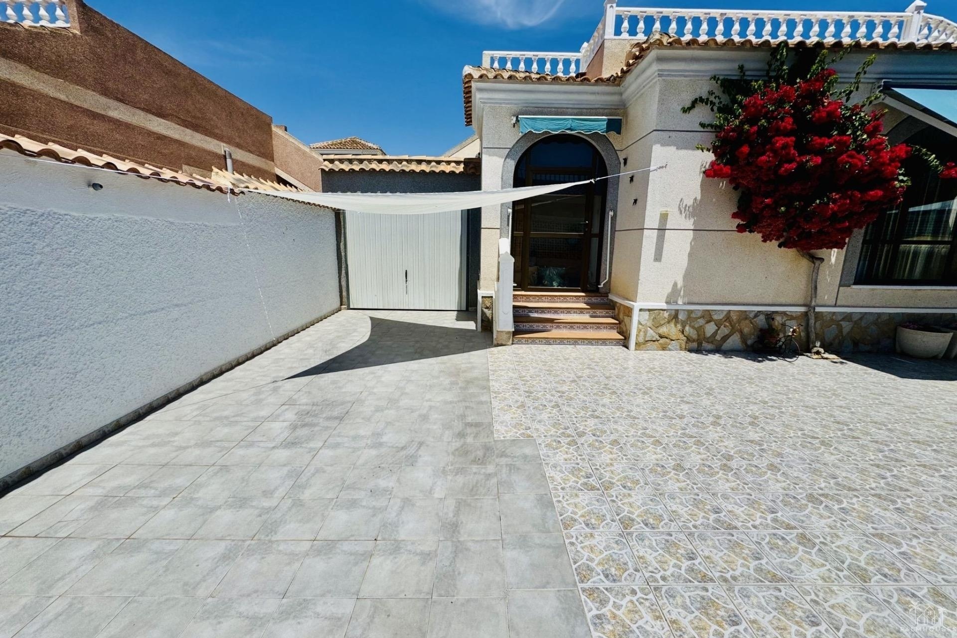 Revente - Villa - Torrevieja - La Siesta