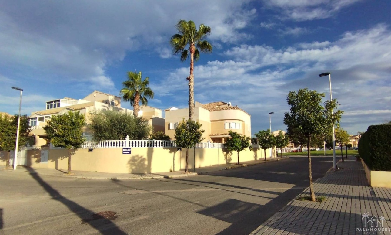 Revente - Villa - Torrevieja - La Siesta