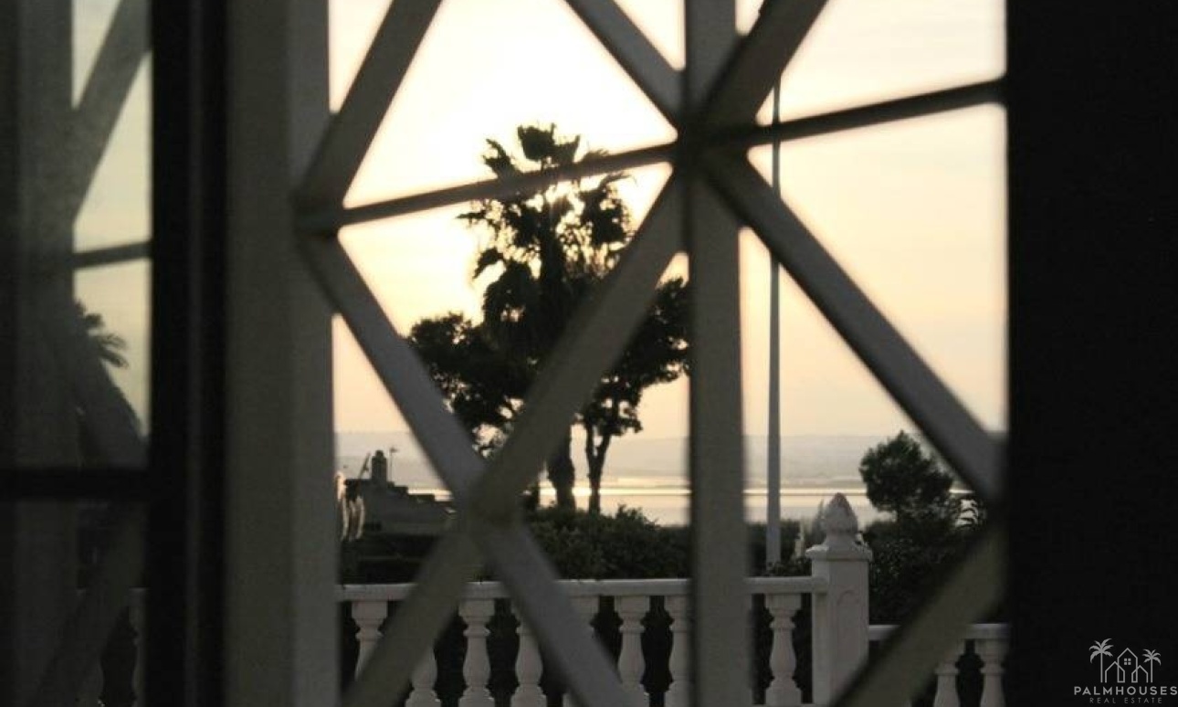 Revente - Villa - Torrevieja - La Siesta