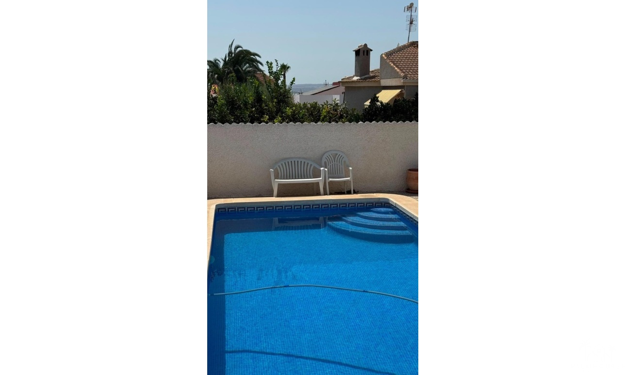 Revente - Villa - Torrevieja - La Siesta