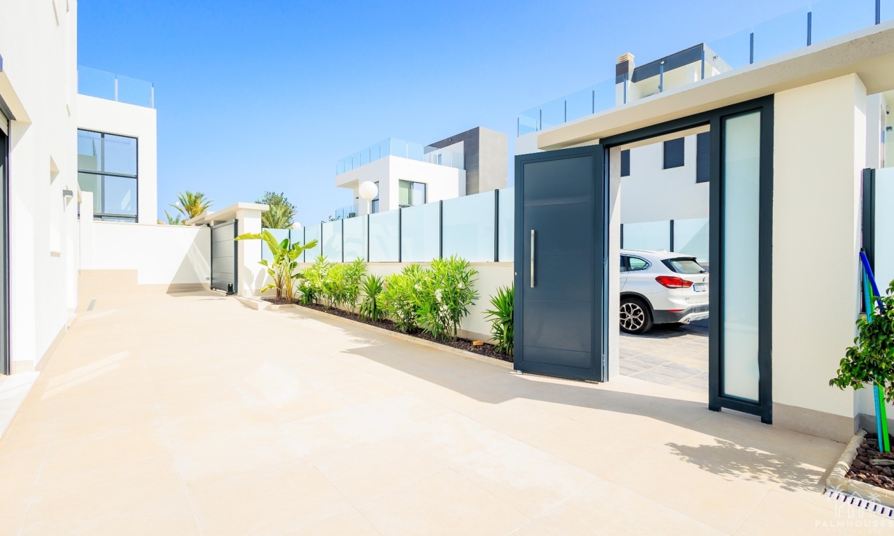 Revente - Villa - Torrevieja - Los Balcones