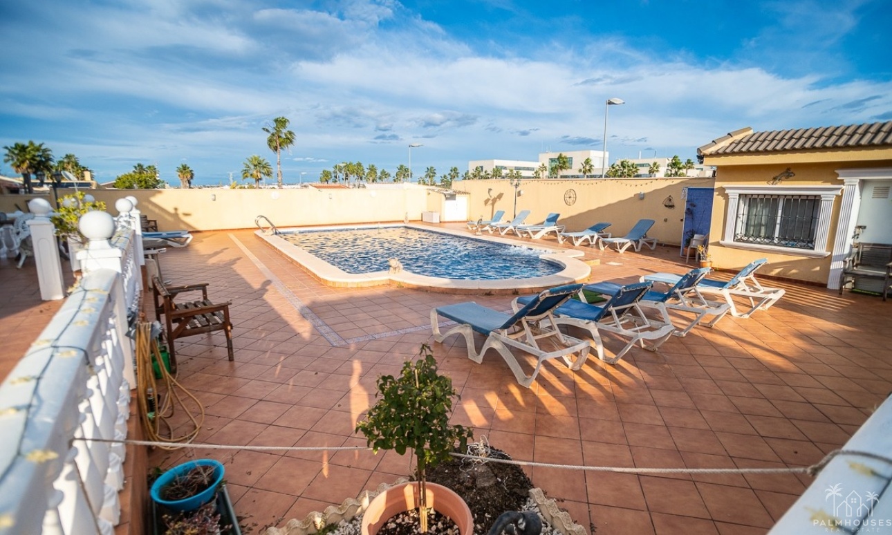 Revente - Villa - Torrevieja - Los Balcones
