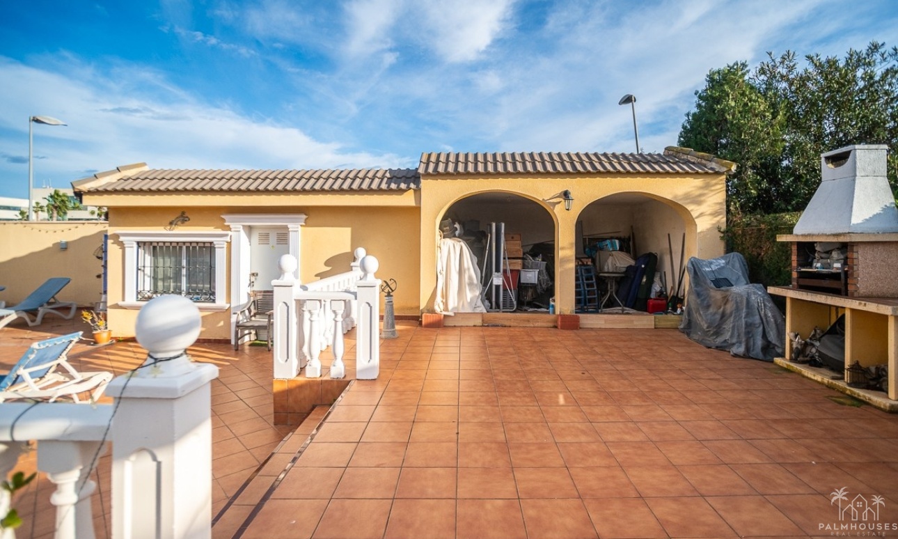 Revente - Villa - Torrevieja - Los Balcones