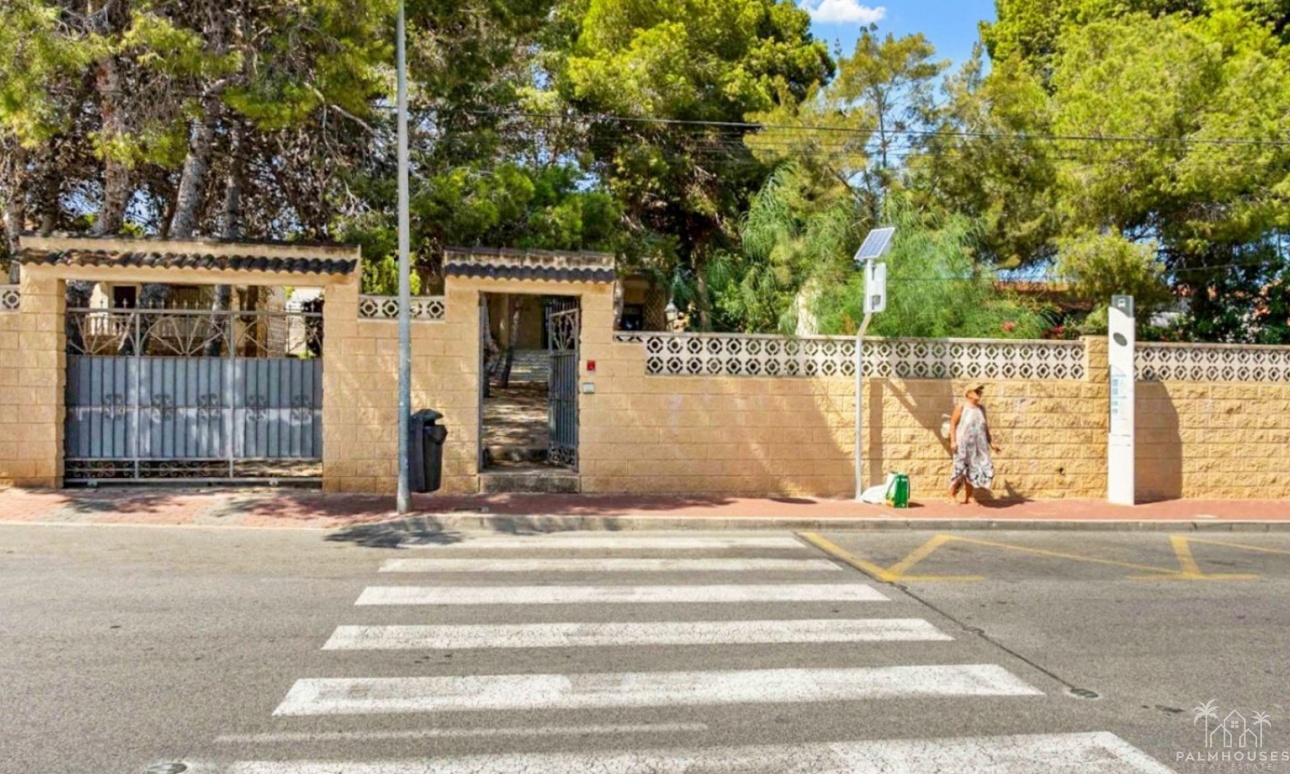 Revente - Villa - Torrevieja - Los Balcones