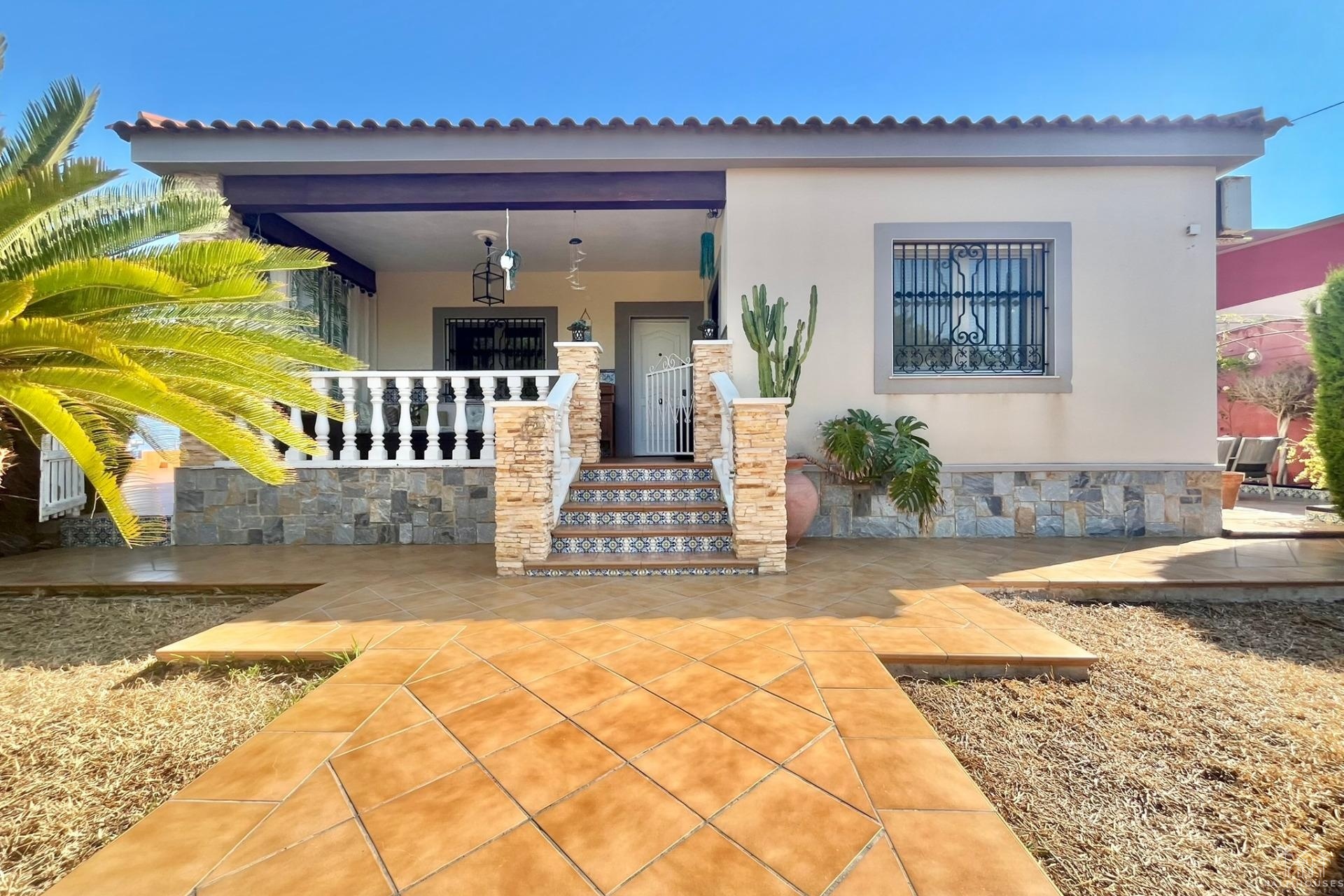 Revente - Villa - Torrevieja - Los Balcones