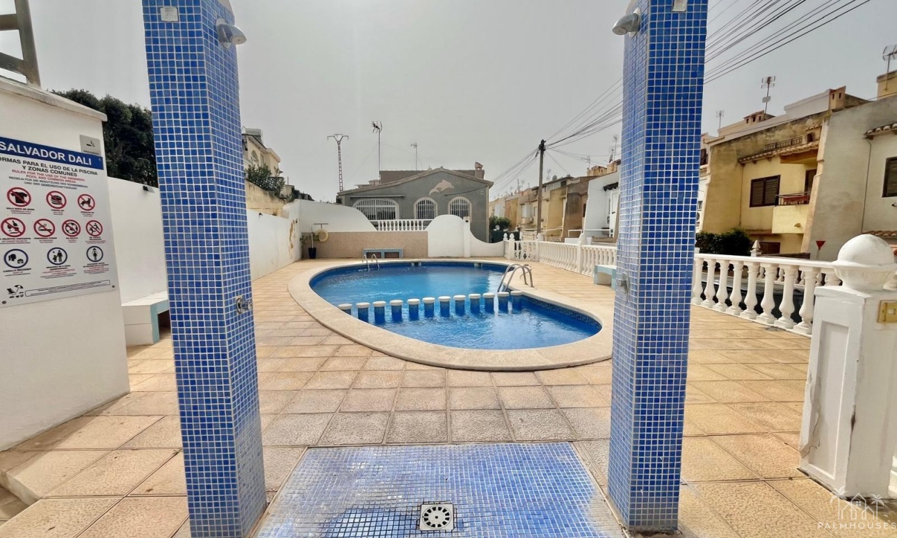 Revente - Villa - Torrevieja - Los Balcones